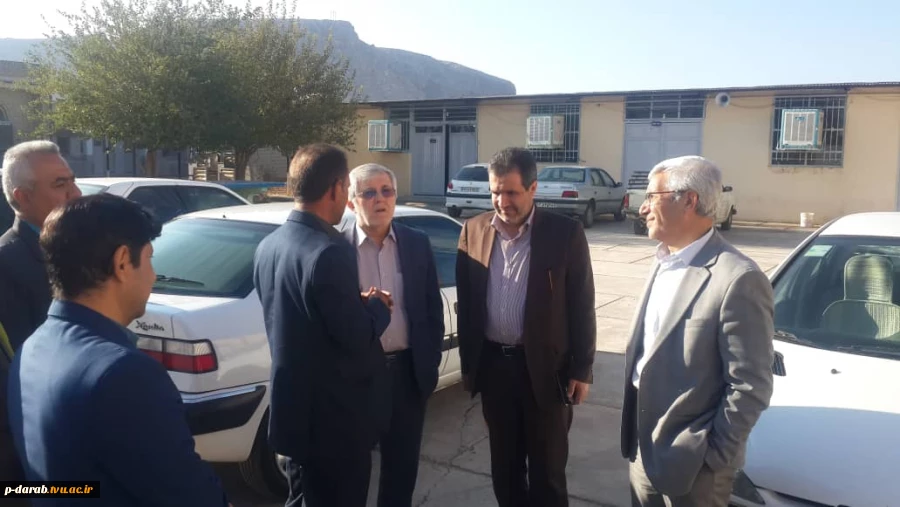 بازدید دکترشریعتی نیاسر معاونت اموزشی وزارت علوم از  آموزشکده فنی و حرفه ای حکیم عباس دارابی 5