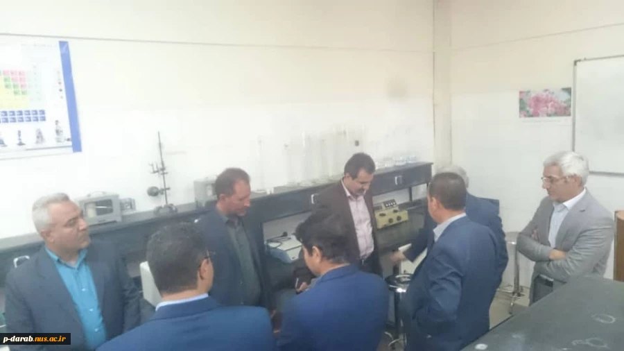 بازدید دکترشریعتی نیاسر معاونت اموزشی وزارت علوم از  آموزشکده فنی و حرفه ای حکیم عباس دارابی 7